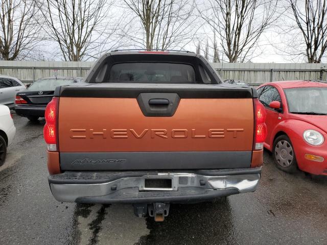 Photo 6 from auction – 2004 CHEVROLET AVALANCHE with VIN 3GNEK12T44G218643