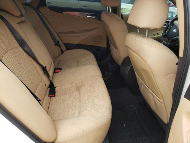 Photo 10 from auction – 2015 HYUNDAI SONATA HYB with VIN KMHEC4A41FA138635