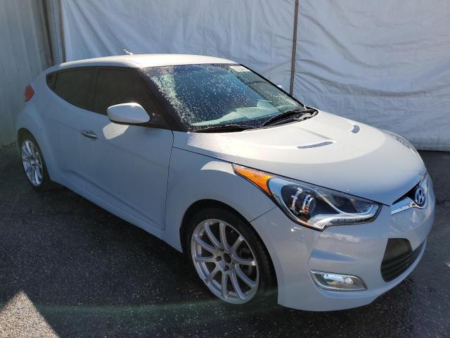 Photo 4 from auction – 2015 HYUNDAI VELOSTER with VIN KMHTC6AD0FU222785
