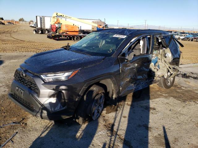 TOYOTA RAV4 XLE 2022 with VIN 2T3W1RFV1NC190068 - Photo from auction