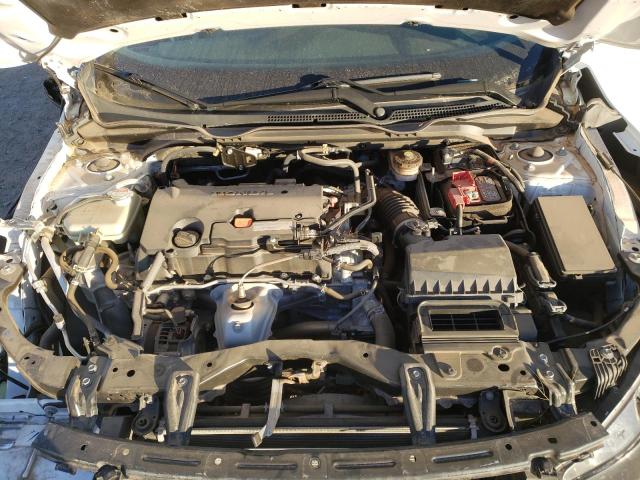 Photo 11 from auction – 2017 HONDA CIVIC LX with VIN 19XFC2F57HE064135