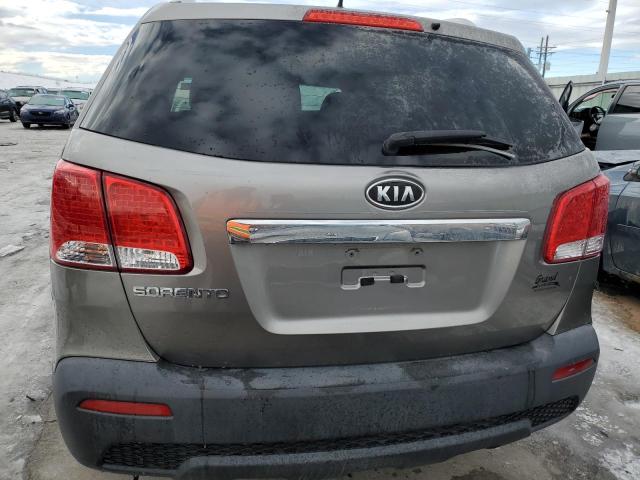 Photo 6 from auction – 2013 KIA SORENTO LX with VIN 5XYKTDA20DG422647