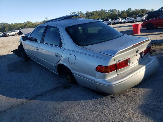 Photo 2 from auction – 2000 TOYOTA CAMRY CE with VIN 4T1BG22K0YU004791