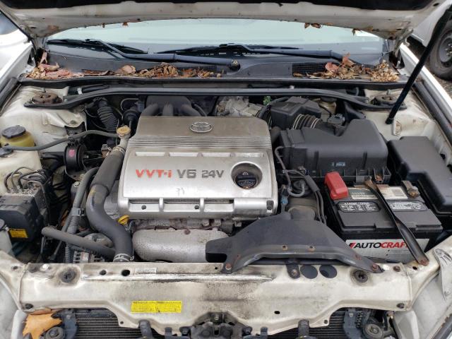 Photo 11 from auction – 2004 TOYOTA CAMRY LE with VIN 4T1BF30K24U077893