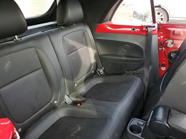Photo 10 from auction – 2018 VOLKSWAGEN BEETLE S with VIN 3VW5DAAT0JM516119