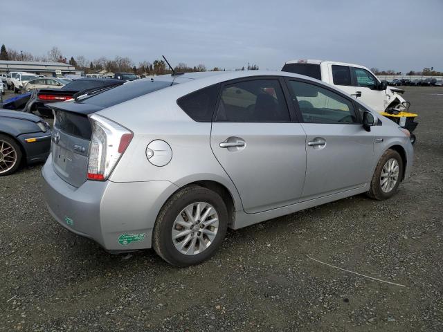 Zdjęcie 3 z aukcji – 2013 TOYOTA PRIUS PLUG z VIN JTDKN3DP7D3037330