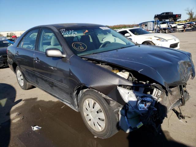 Photo 4 from auction – 2004 TOYOTA CAMRY LE with VIN 4T1BE30K14U835130