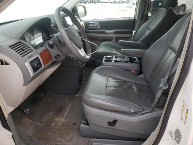 Photo 7 from auction – 2008 CHRYSLER TOWN & COU with VIN 2A8HR54P68R738361