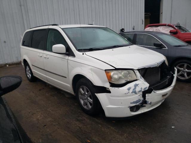 Photo 4 from auction – 2010 CHRYSLER TOWN & COU with VIN 2A4RR5D18AR319225