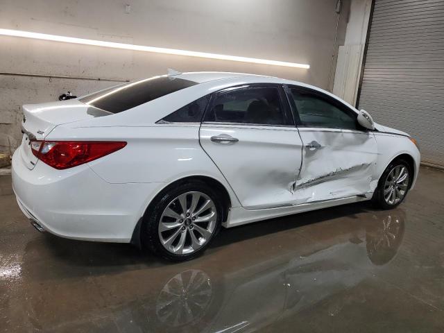 Photo 3 from auction – 2013 HYUNDAI SONATA SE with VIN 5NPEC4AB6DH565432