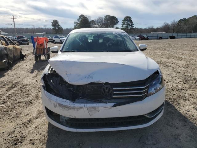Photo 5 from auction – 2013 VOLKSWAGEN PASSAT S with VIN 1VWAP7A36DC008672