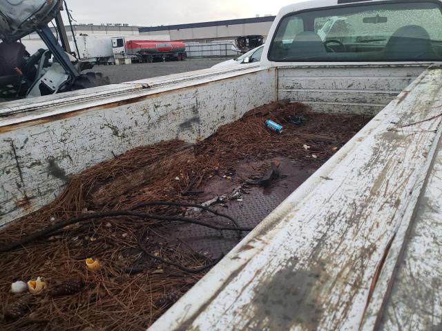 Photo 10 from auction – 2000 FORD F450 SUPER with VIN 1FDXF47F6YEB15386
