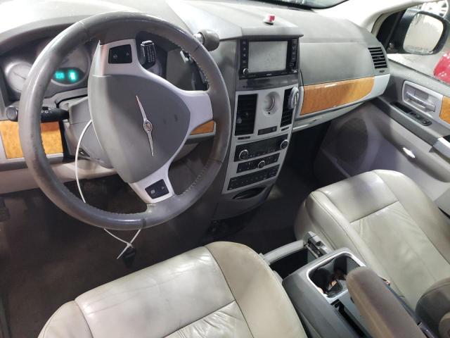 Photo 8 from auction – 2008 CHRYSLER TOWN & COU with VIN 2A8HR64X08R802674