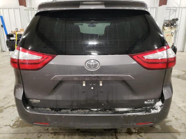 Photo 6 from auction – 2017 TOYOTA SIENNA XLE with VIN 5TDDZ3DC6HS169333