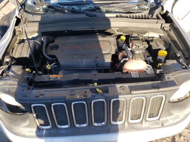 Photo 11 from auction – 2016 JEEP RENEGADE L with VIN ZACCJBBT7GPD53921