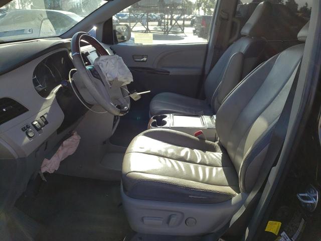 Photo 7 from auction – 2012 TOYOTA SIENNA XLE with VIN 5TDYK3DC7CS227772