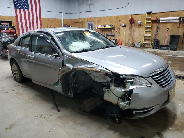 Photo 4 from auction – 2013 CHRYSLER 200 LIMITE with VIN 1C3CCBCG7DN630023