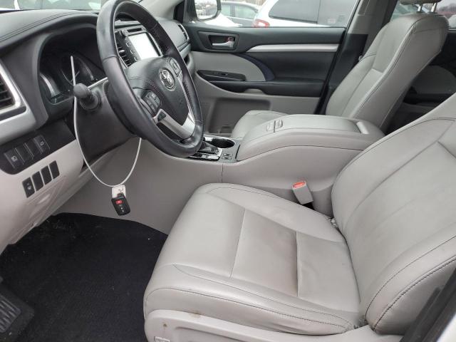 Photo 7 from auction – 2019 TOYOTA HIGHLANDER with VIN 5TDJGRFH1KS052657