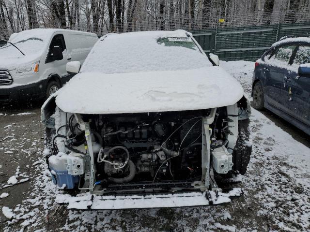 Photo 5 from auction – 2019 TOYOTA RAV4 XLE with VIN JTMP1RFV1KD038058