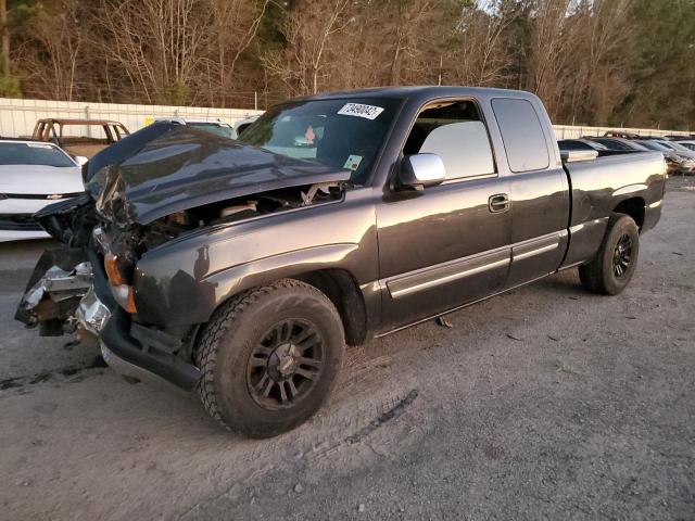 CHEVROLET SILVERADO 2003 with VIN 2GCEC19V831224899 - Photo from auction