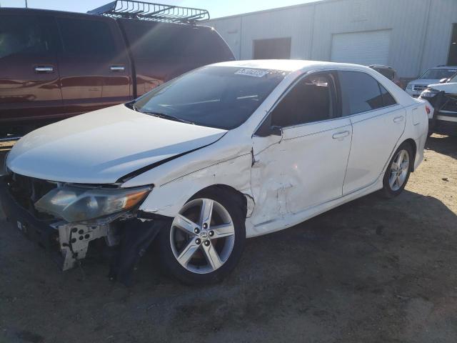 TOYOTA CAMRY L 2013 with VIN 4T1BF1FK2DU688406 - Photo from auction