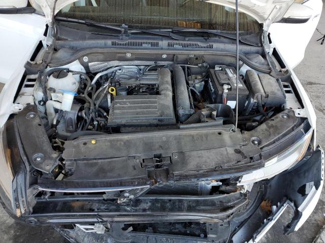 Photo 11 from auction – 2017 VOLKSWAGEN JETTA SE with VIN 3VWDB7AJ7HM301852