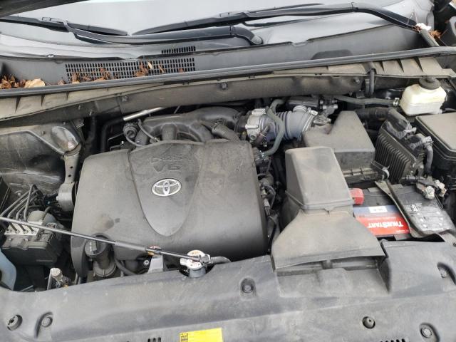 Photo 12 from auction – 2018 TOYOTA HIGHLANDER with VIN 5TDJZRFH4JS820656