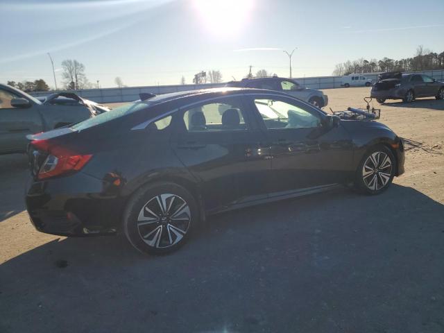 Photo 3 from auction – 2017 HONDA CIVIC EX with VIN 2HGFC1F34HH647759