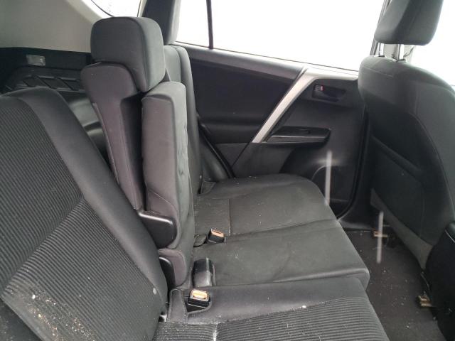 Photo 11 from auction – 2017 TOYOTA RAV4 LE with VIN 2T3BFREV0HW570765
