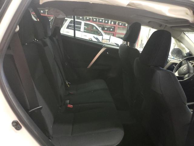 Photo 11 from auction – 2015 TOYOTA RAV4 XLE with VIN JTMRFREV1FD118686