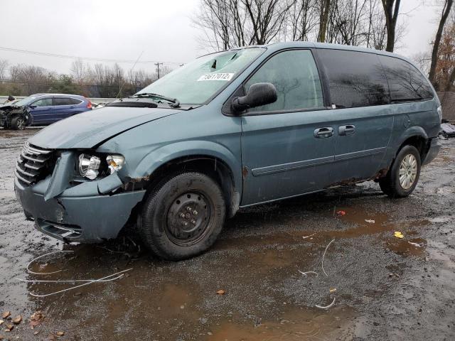 CHRYSLER TOWN & COU 2005 with VIN 2C4GP44R75R568253 - Photo from auction