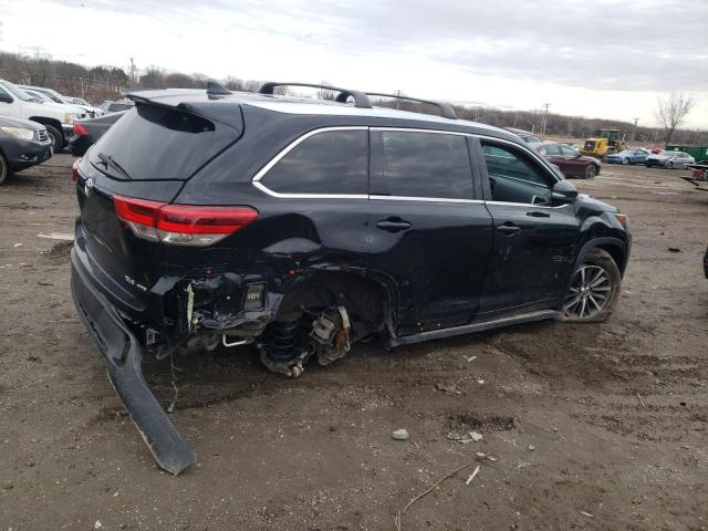 Photo 3 from auction – 2018 TOYOTA HIGHLANDER with VIN 5TDJZRFH4JS820656