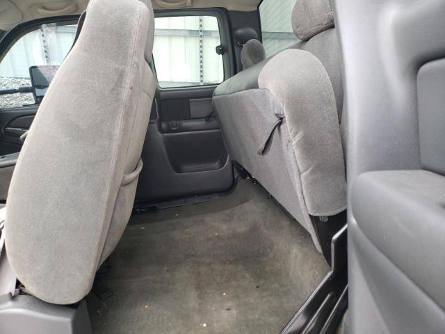Photo 10 from auction – 2004 CHEVROLET SILVERADO with VIN 1GCEK19T84E104408
