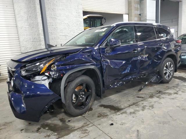 Photo 1 from auction – 2022 TOYOTA HIGHLANDER with VIN 5TDGZRBH6NS595095