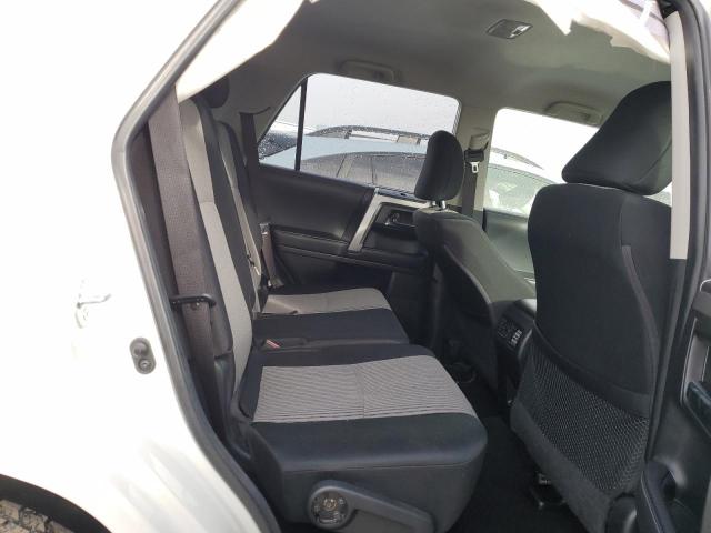 Photo 10 from auction – 2021 TOYOTA 4RUNNER SR with VIN JTEMU5JR4M5933792