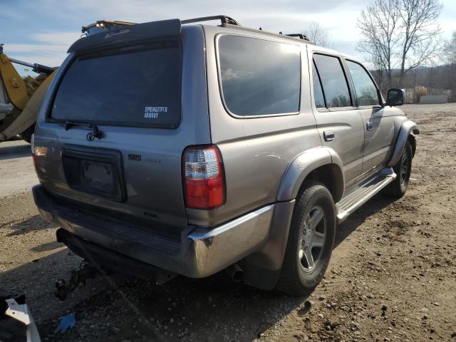 Photo 3 from auction – 2001 TOYOTA 4RUNNER SR with VIN JT3HN86R210355038