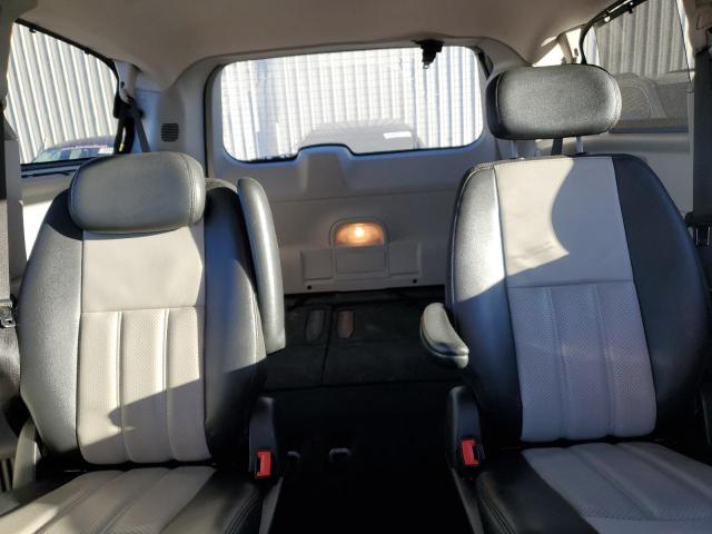 Photo 10 from auction – 2010 CHRYSLER TOWN & COU with VIN 2A4RR8DX9AR366608