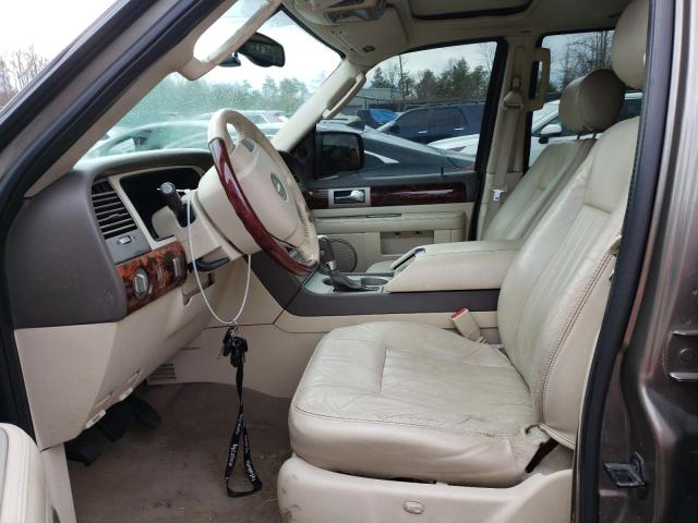 Photo 7 from auction – 2004 LINCOLN NAVIGATOR with VIN 5LMFU28R74LJ32957