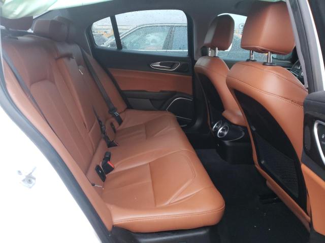 Photo 10 from auction – 2018 ALFA ROMEO GIULIA with VIN ZARFAEBN7J7575921