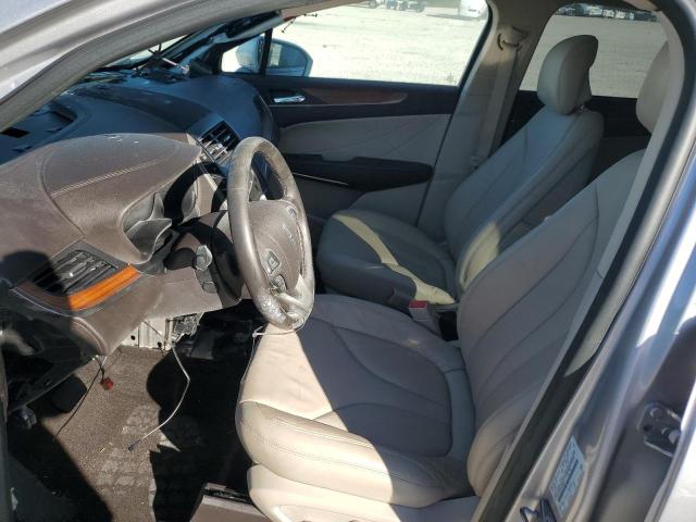 Photo 7 from auction – 2018 LINCOLN MKC SELECT with VIN 5LMCJ2C93JUL28872