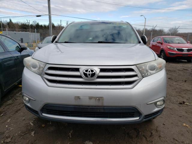 Photo 5 from auction – 2012 TOYOTA HIGHLANDER with VIN 5TDBK3EH6CS151025