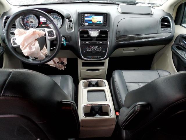 Photo 8 from auction – 2015 CHRYSLER TOWN & COU with VIN 2C4RC1BG8FR696393