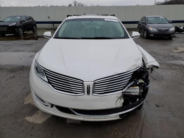 Photo 5 from auction – 2016 LINCOLN MKZ with VIN 3LN6L2G98GR613443