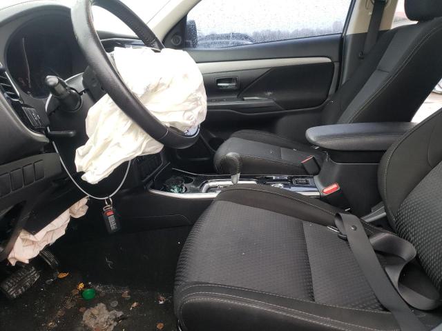Photo 7 from auction – 2018 MITSUBISHI OUTLANDER with VIN JA4AZ3A39JZ071287
