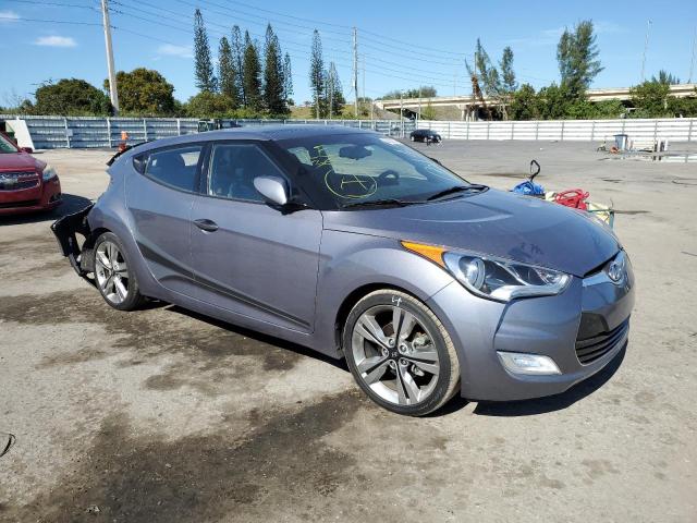 Photo 4 from auction – 2017 HYUNDAI VELOSTER with VIN KMHTC6AD1HU323143