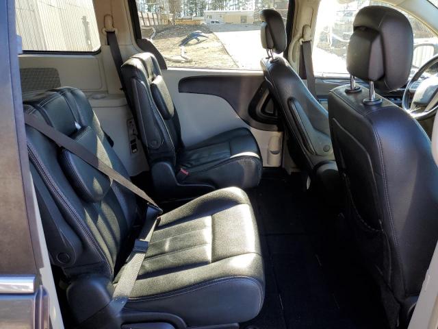 Photo 11 from auction – 2016 CHRYSLER TOWN & COU with VIN 2C4RC1BG6GR206003