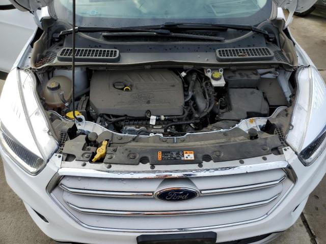 Photo 12 from auction – 2018 FORD ESCAPE SE with VIN 1FMCU9GD1JUB62143