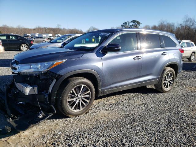 TOYOTA HIGHLANDER 2019 with VIN 5TDKZRFHXKS358951 - Photo from auction