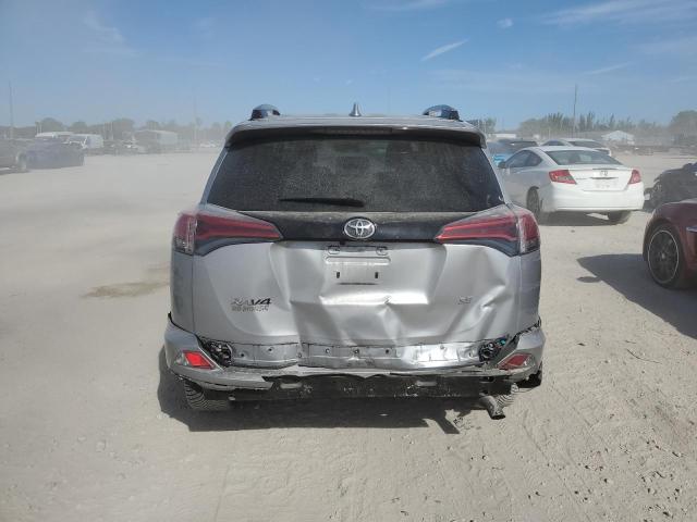 Photo 6 from auction – 2017 TOYOTA RAV4 SE with VIN 2T3NFREVXHW369162