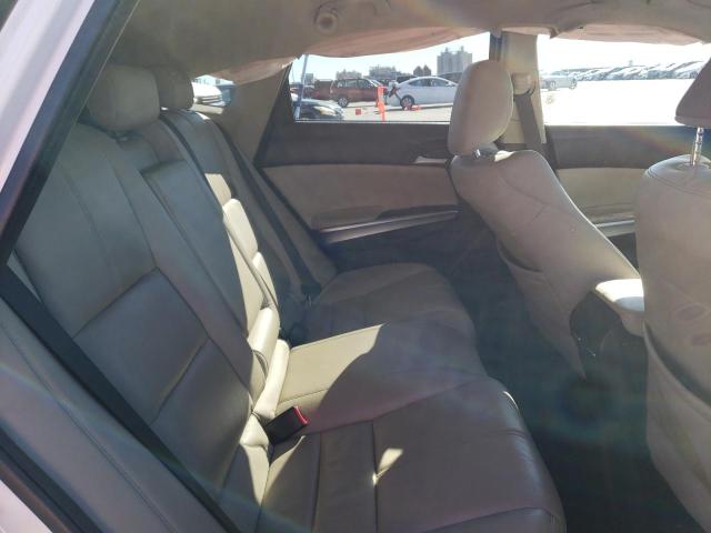 Photo 10 from auction – 2015 HONDA CROSSTOUR with VIN 5J6TF3H55FL000140